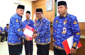 Dicopot dari Jabatan Camat, Dimutasi Jadi Sekretaris Badan