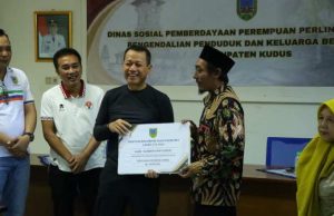 15 Kelompok Usaha di Kudus Dapat Bantuan Modal Rp 300 Juta untuk Kembangkan Usaha