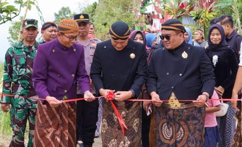 Acara Suran dengan Menggelar Ritual Ngreksa Bumi