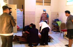 Seorang Pria Ditemukan Meninggal di Kios Pasar Darurat