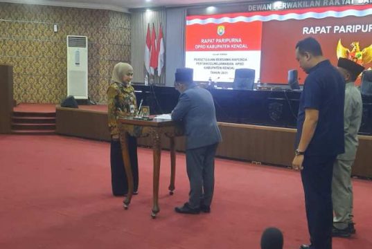 DPRD Kendal Menerima dan Menyetujui Raperda Tentang Pertanggungjawaban APBD TA 2025