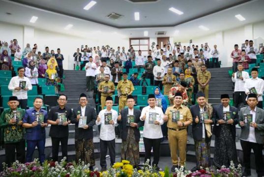 Wagub Taj Yasin Ajak Generasi Muda Jadikan Sosok Ulama Sebagai Teladan