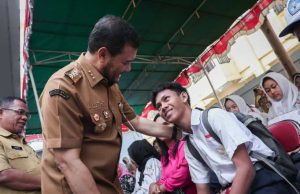 Kisah Anak Pengemudi Ojek di Semarang: Gagal Masuk Sekolah Negeri, Akhirnya Bisa SMA Gratis Lewat Sekolah Kemitraan