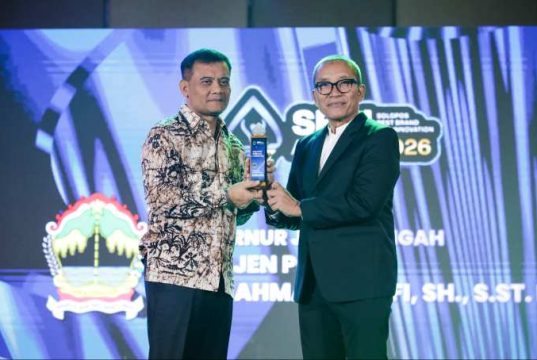 Di Ajang SBBI Award 2026, Gubernur Ahmad Luthfi Raih Penghargaan Impactful Regional Leadership
