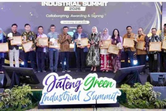 Carica Gemilang Wonosobo Raih Prestasi Industri Hijau Tingkat Jawa Tengah