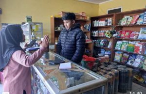 Stok Pupuk Subsidi Terjamin, Pemilik Kios’: Tebusnya Sangat Mudah