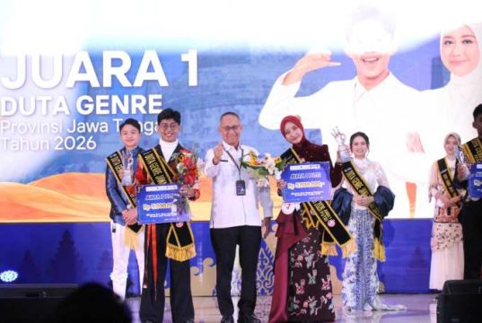 Labib Mubarok Purbalingga dan Nathasya Agmy Semarang Juara I Duta Genre Jateng 2026