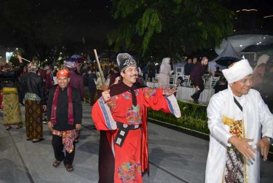 Kota Semarang Raih Penghargaan Performa Terbaik Karnaval Budaya Nusantara Rakernas XVIII APEKSI di Medan