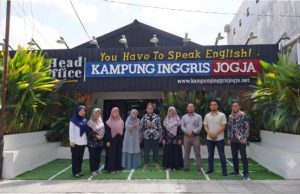 PBI Unissula Perkuat Jejaring Akademik Dengan Kampung Inggris Yogyakarta
