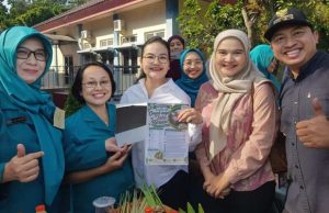 Agustina Puji Olahan Ongol-ongol Jahe Berseri