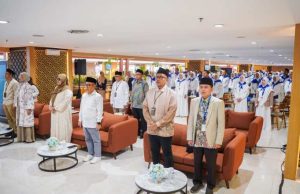 Paragoncorp Berangkatkan 135 Karyawan ke Tanah Suci, Menteri Haji dan Umrah Beri Apresiasi