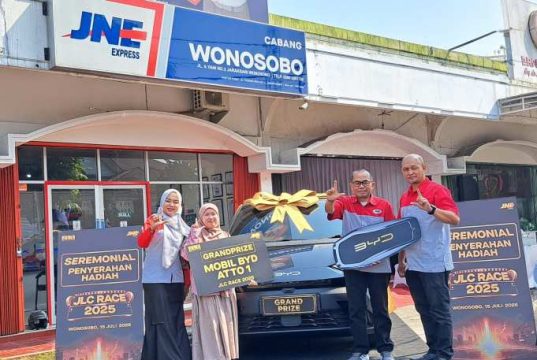 Member JLC di Wonosobo Raih Mobil Listrik, Produk Daerah Mampu Bersaing di Tingkat Nasional