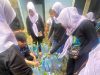 Mahasiswa KKN-PPM Universitas Semarang Beri Pelatihan Budi Daya Akuaponik