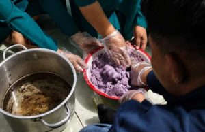 Pelatihan Pembuatan Klepon Berbahan Ubi Ungu