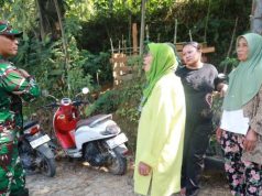 Keakraban Dansatgas TMMD dengan Warga Watuduwur di Sela Pembangunan Desa