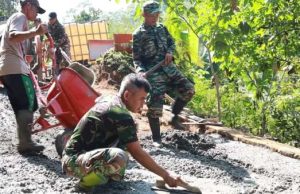 Satgas TMMD Kodim Purworejo Kebut Pengecoran Jalan Sepanjang 1.392 Meter