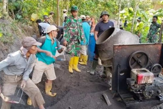 Satgas TMMD Purworejo Bersama Warga Bahu membahu Wujudkan Kemajuan Desa