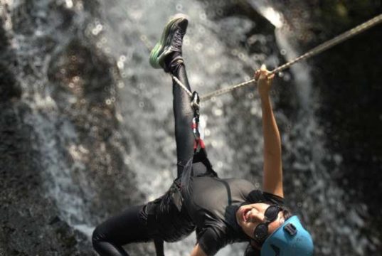 Menantang Air Terjun Setatah – Anak Muda Jepara Hadirkan Wisata Petualangan Berkelas