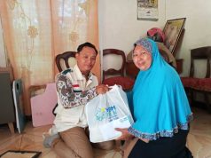 Dorong Kemandirian Ekonomi Warga, YBM PLN Tanjung Jati B Beri Bantuan Modal Usaha dan Sembako
