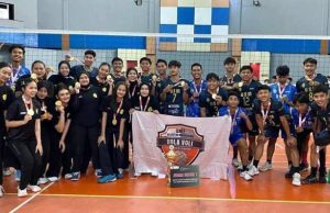 Tim Putra & Putri USM Kawinkan Gelar Juara Invitasi Bola Voli Indoor di Jakarta