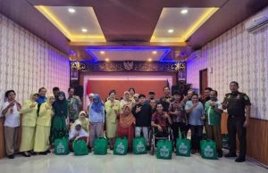 Ikatan Adhyaksa Dharmakarini Kab. Jepara Rayakan HUT Ke-XXVI dengan Berbagi Bersama Difabel