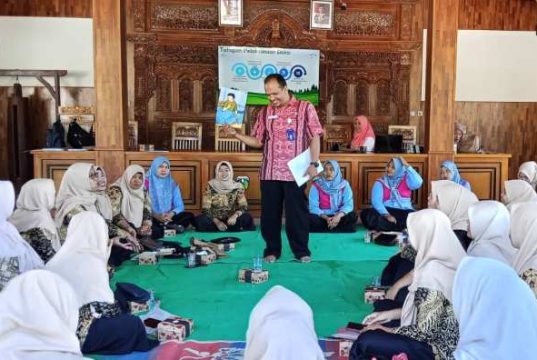 Hadapi Perubahan Iklim, Desa Kaligarang Bentuk DEKSI