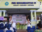 Bidan Prety ‘Bongkar’ Rahasia Masa Depan di Fortasi SMK Muhammadiyah 01 Keling