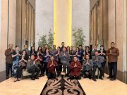 PO Hotel Semarang Tawarkan Kehangatan Pelayanan Tamu dengan Pesona Lurik Sorjan dan Kebaya Encim