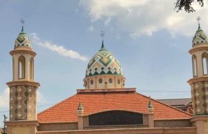 Meningkatkan Imtaq, SMK Negeri 2 Jepara Sholat Dzuhur Berjamaah Setiap Hari