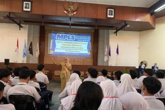 Pembukaan MPLS 2026, SMKN 2 Jepara Ajak Siswa Baru Terapkan 7 Kebiasaan Anak Hebat Indonesia